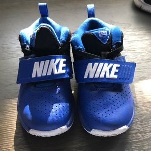 Nike toddler boy sneakers